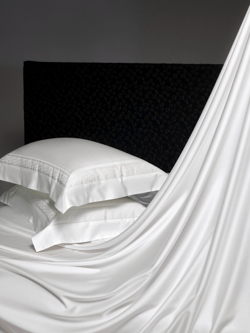 Champs-Élysées (White)