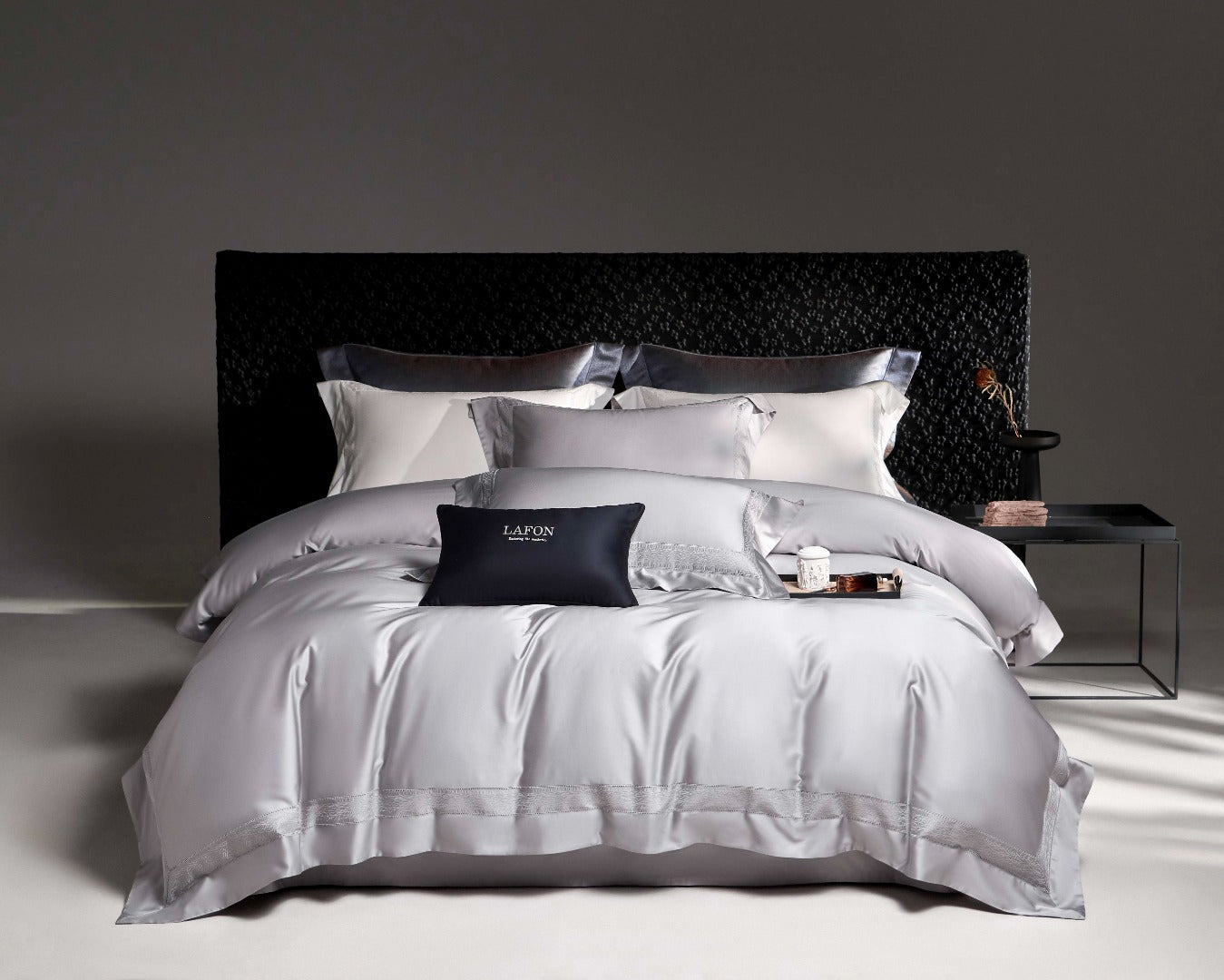 Champs-Élysées (Smoke Grey)