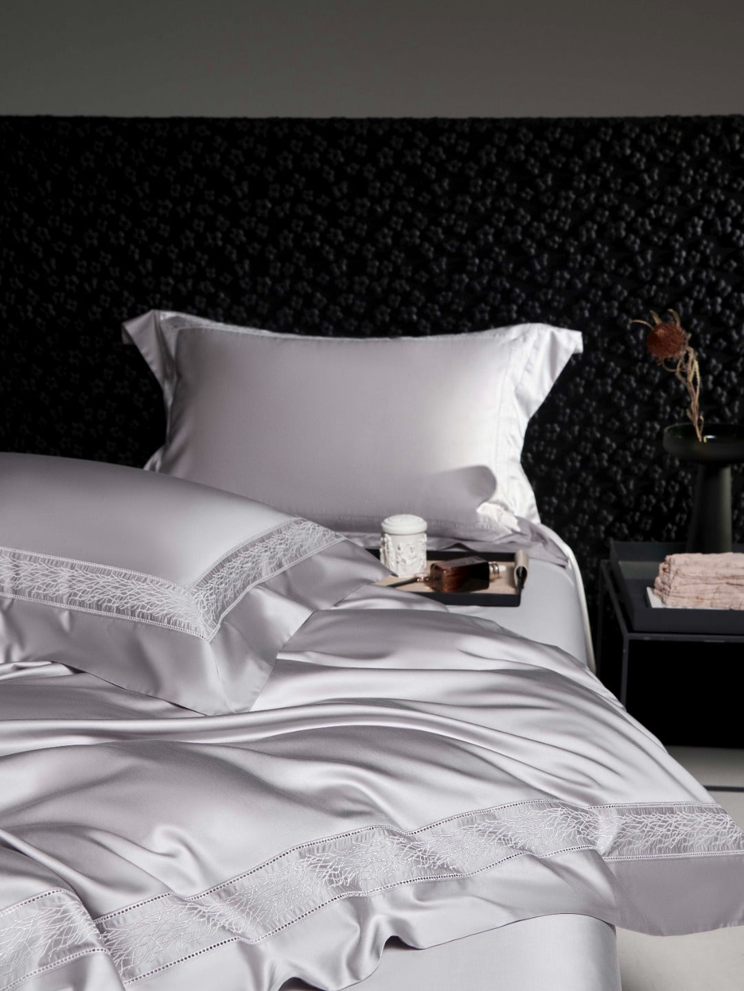 Champs-Élysées (Smoke Grey)