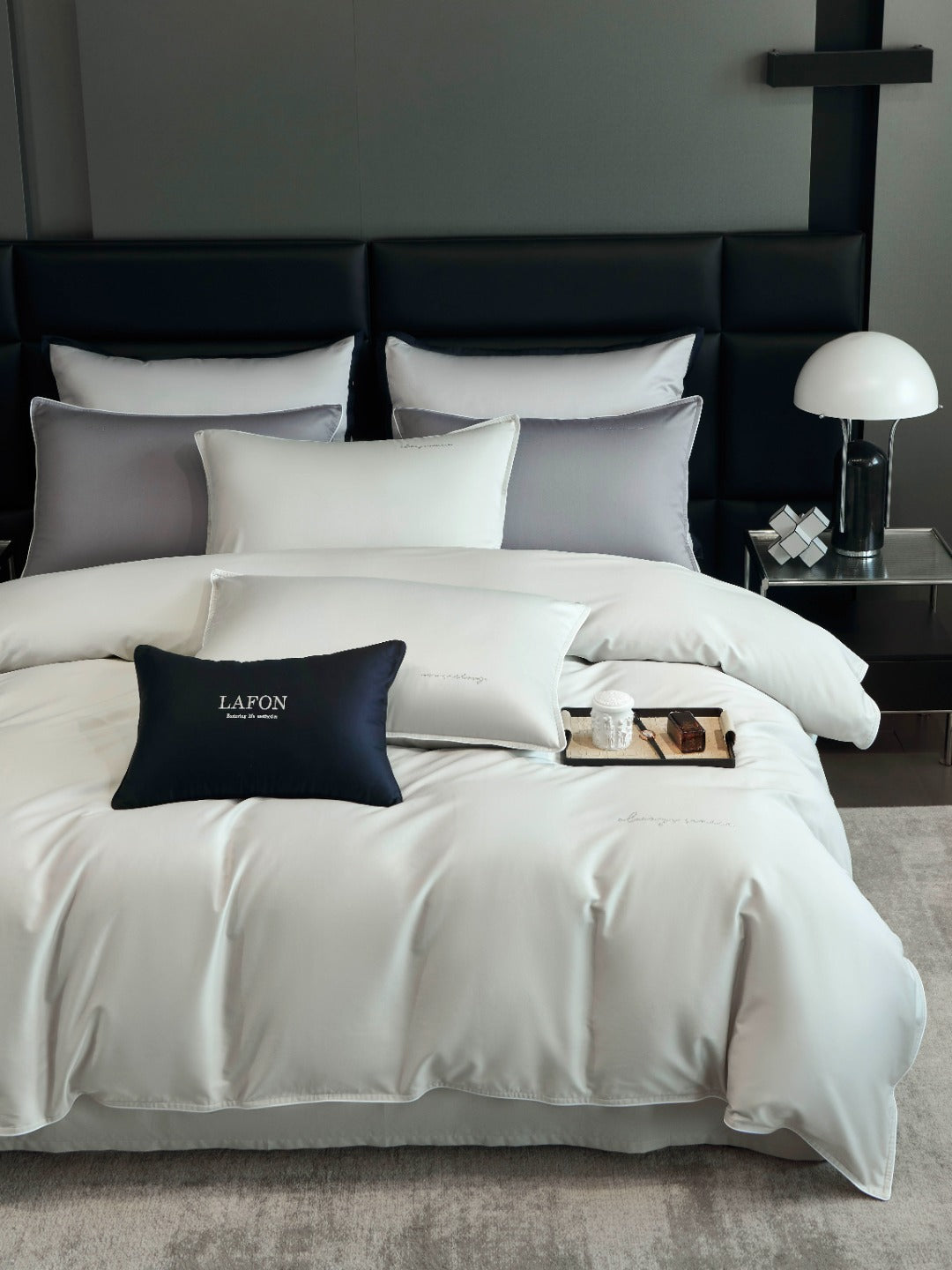 Red Sea Romance (Green)