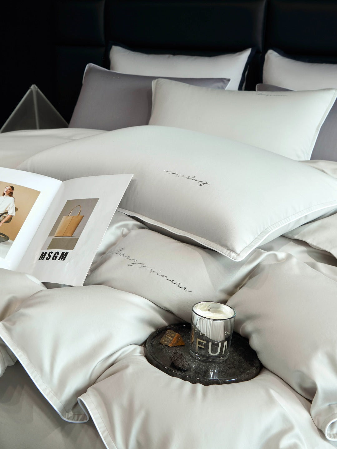 Red Sea Romance (Green)